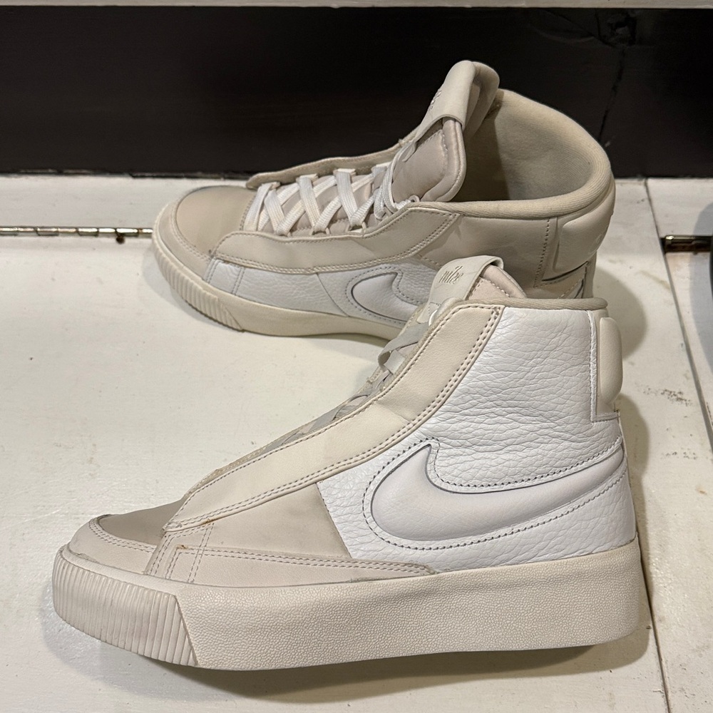 Nike Blazer Mid Victory Women’s Size 7 Sneakers - Picture 5 of 8